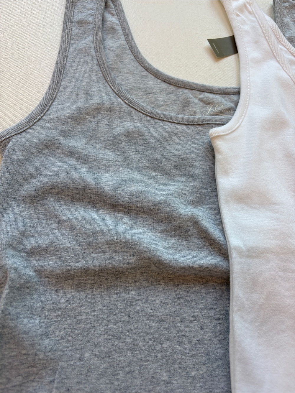 J.Crew Set/2 Perfect-Fit Shelf-Bra Tank Tops -NWT-White/Grey-Size LARGE - Picture 4 of 8